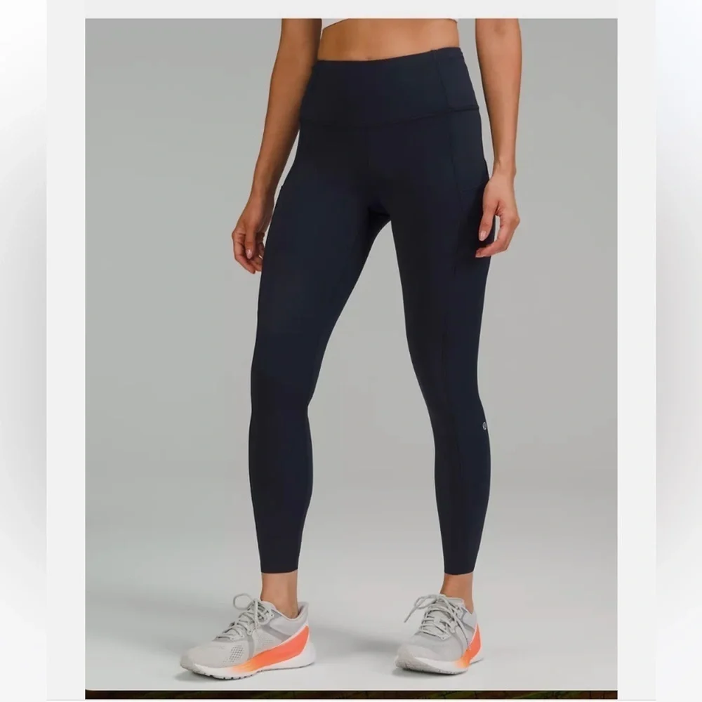 Lululemon navy blue legging